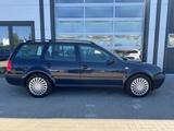 Volkswagen Golf 1.4 Variant Klima TÜV NEU - Volkswagen Golf aus 2000: Variant