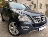 Mercedes-Benz ML 300 CDI BlueEfficiency 4Matic AHK NAV SHZ PDC - Mercedes-Benz ML 300: Cdi 4matic