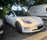 Tesla Model 3 Hinterradantrieb RWD RWD - Tesla Model 3 in Berlin