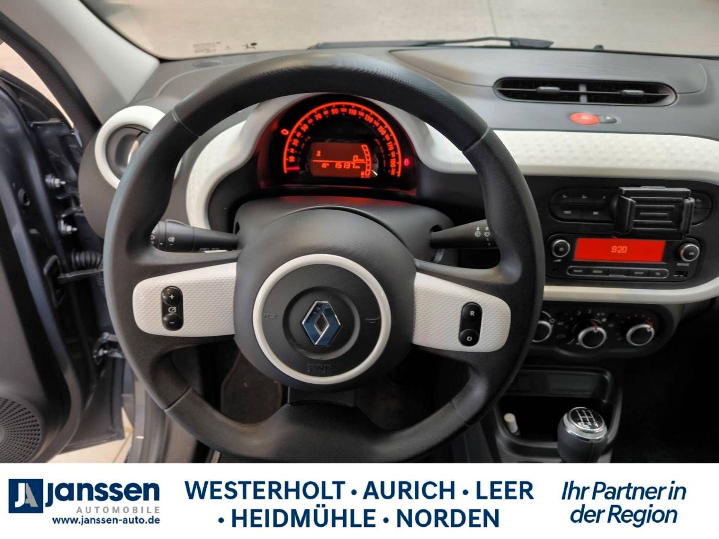 Fahrzeugabbildung Renault TWINGO LIMITED SCe 65 Start & Stop
