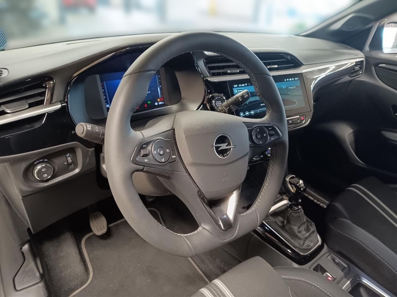 Fahrzeugabbildung Opel Corsa 1.2T GS - Matrix Licht, Navi, Klimaaut.