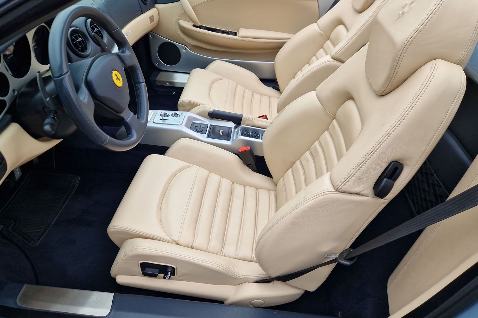 Fahrzeugabbildung Ferrari 360 Spider F1*Embleme*Service/ZR neu*TOP