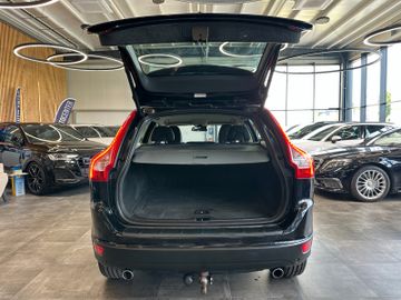 Volvo XC60 Momentum AWD *Xenon*Leder*