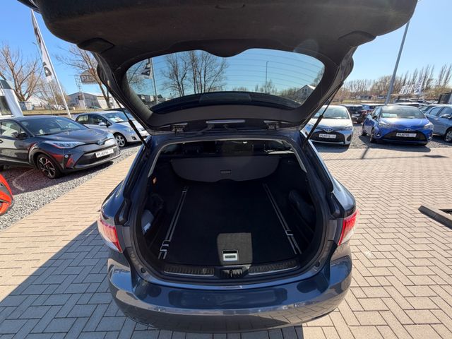 Toyota Avensis Kombi Executive EXPORT