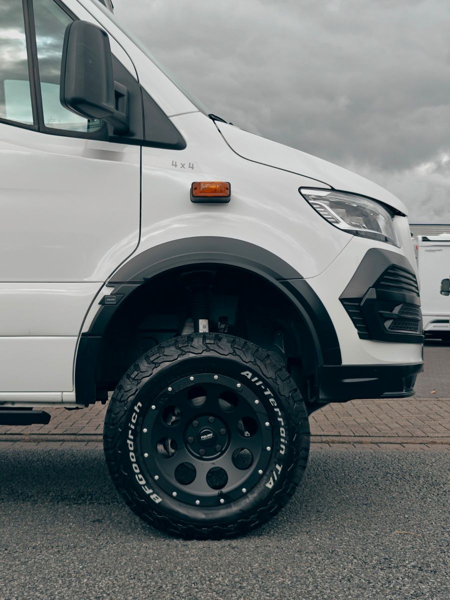 Fahrzeugabbildung HYMER / ERIBA / HYMERCAR ML - T 580 4x4² STORMTROOPER