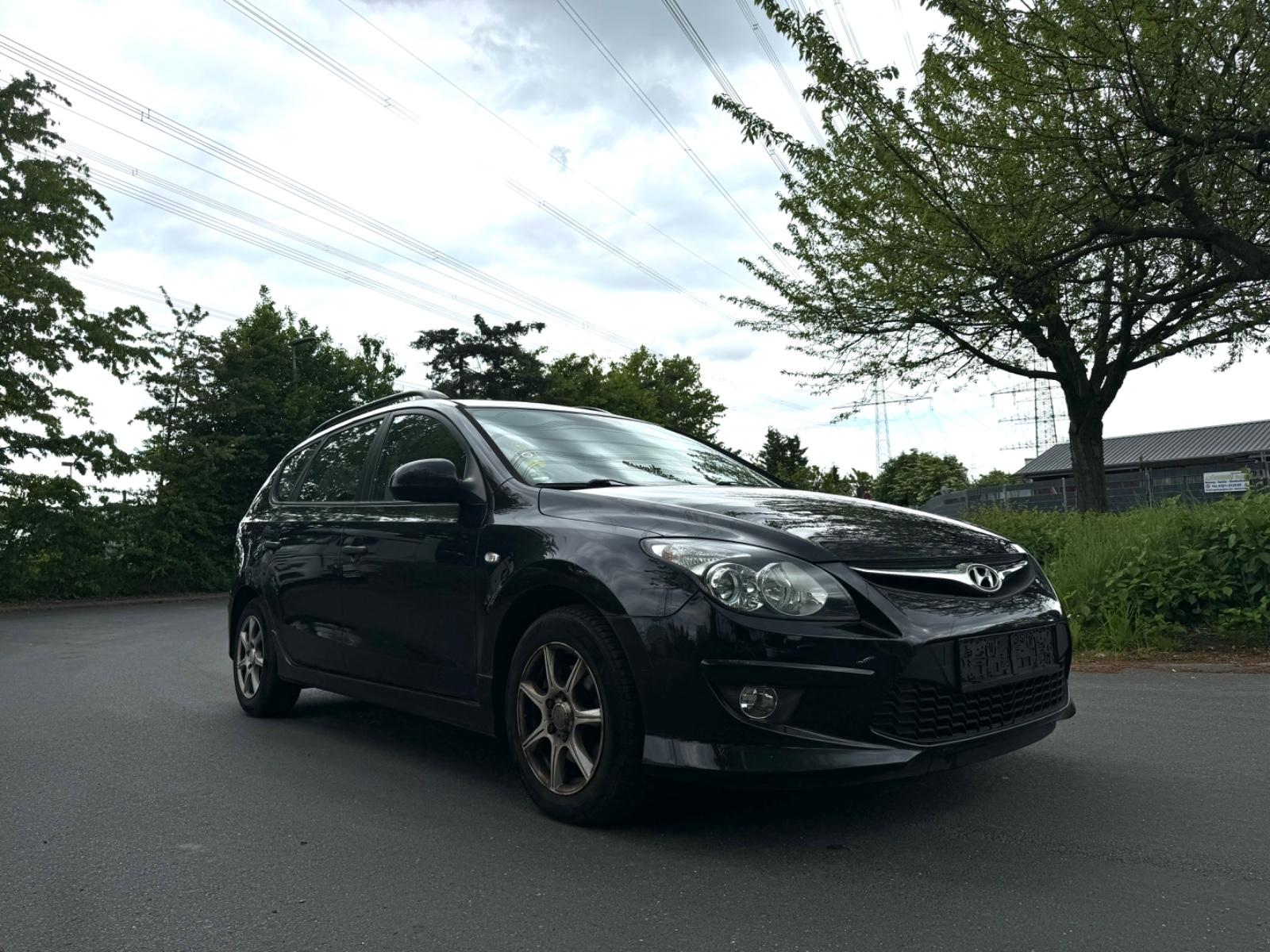 Hyundai i30 cw Edition+ 1.6 CRDi 1-HAND/TÜV NEU/TOP ZUST