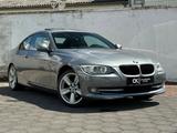 BMW 320i Coupe Leder,Navi,Xenon,S-Dach, S-Heft - BMW 320 aus 2010: Coupe, 320d