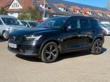 Volvo XC40 B4 Plus Dark AUTOMATIK*LEDER* - Volvo aus 2022