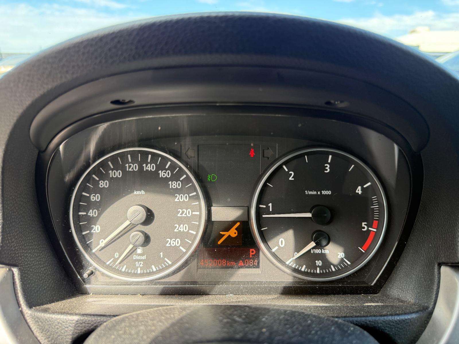 BMW 320 2005 — photo 10