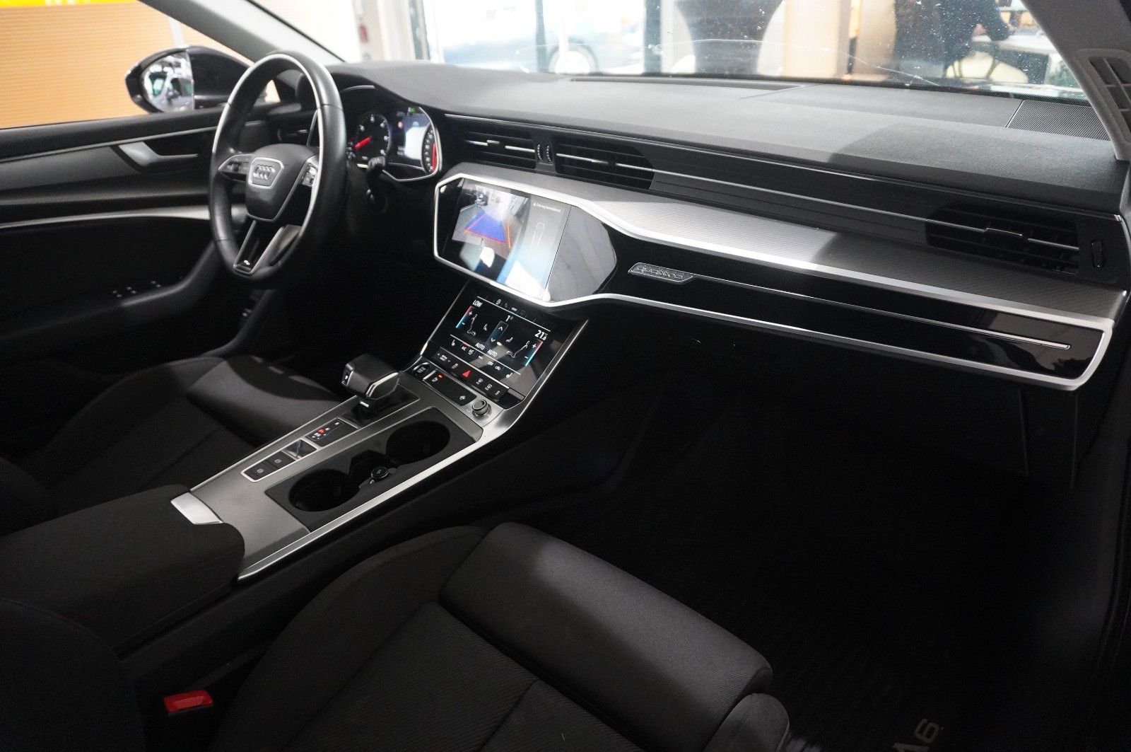 Fahrzeugabbildung Audi A6 Avant 40 TDI QUATTRO SPORT NAVI/ACC/SH/AHK