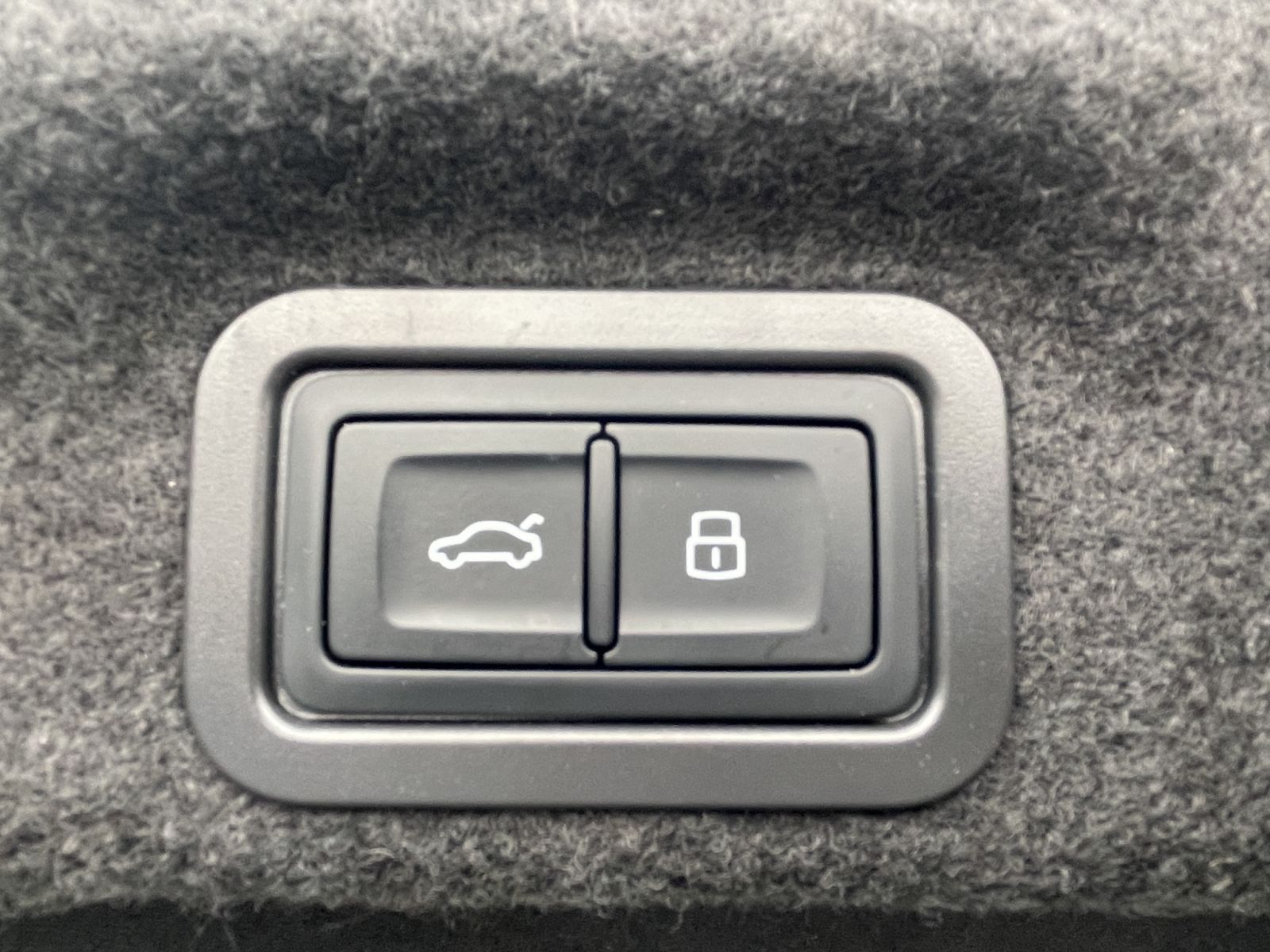 Audi A6 - Bild 24