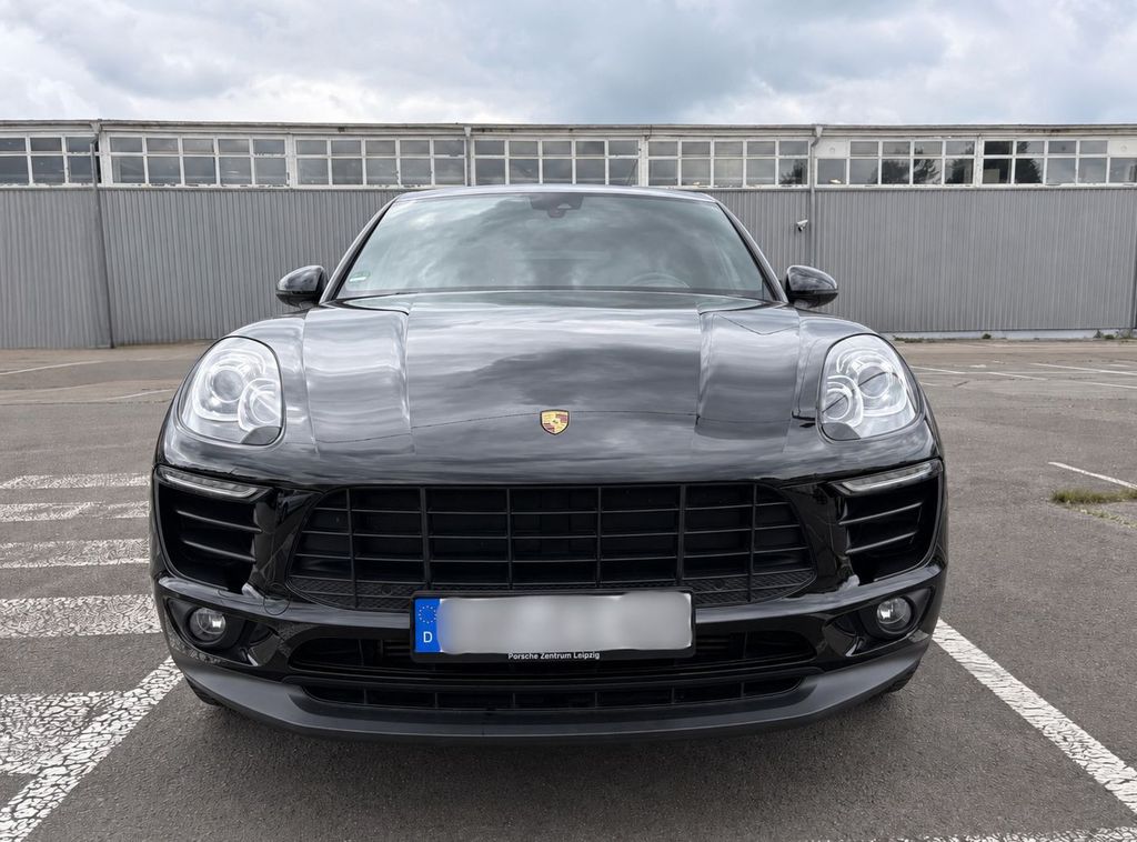Image of Porsche Macan