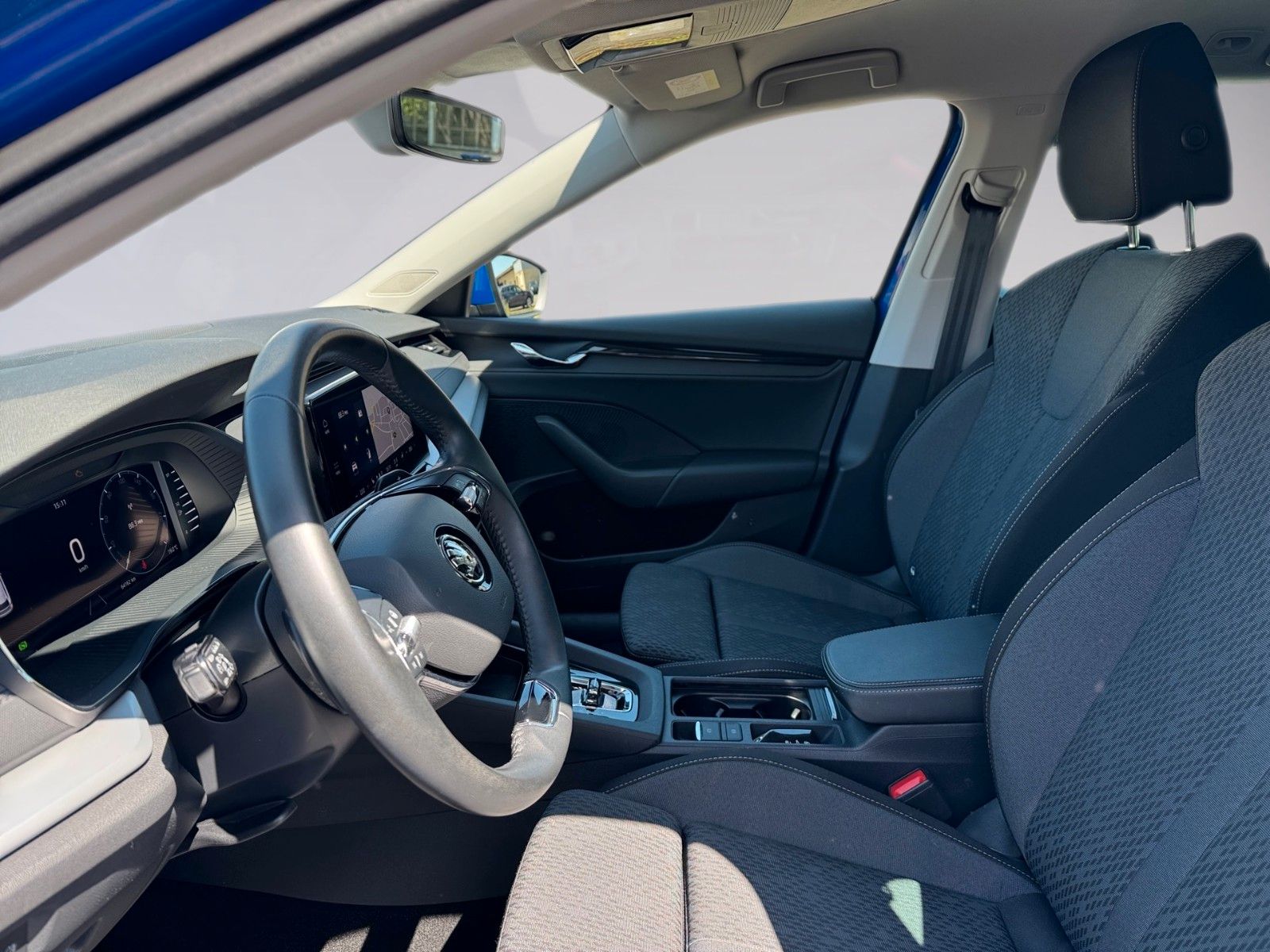 Fahrzeugabbildung SKODA Octavia Combi Ambition 1.0 eTSI