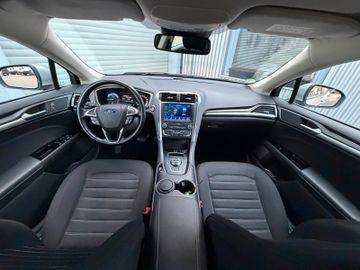 Ford Mondeo - 8