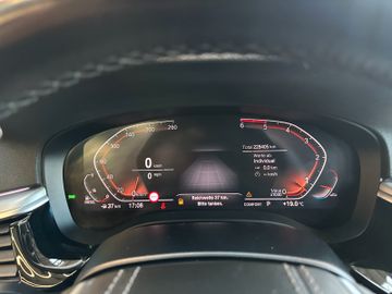 BMW 530d *LED*Navi*xDrive*HeadUp*Professional*