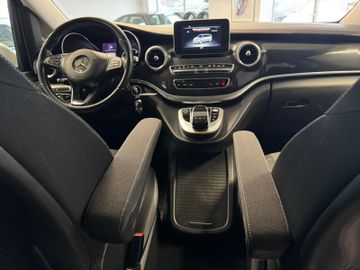 Mercedes V 250 - 6
