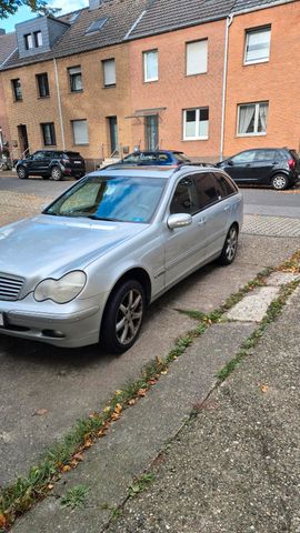 Mercedes-Benz Mercedes C 240