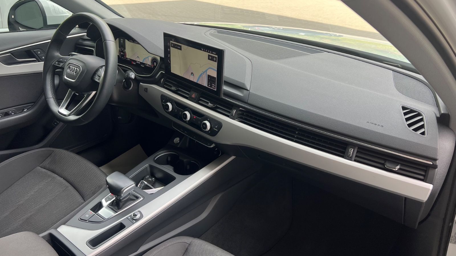 Audi A4 Avant 35 TDI S line * DSG * ACC * LED * DAB foto 21