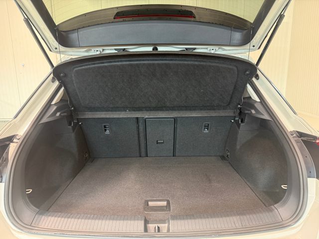 T-Roc Life 2.0 TDI DSG LED ACC NAVI RFK