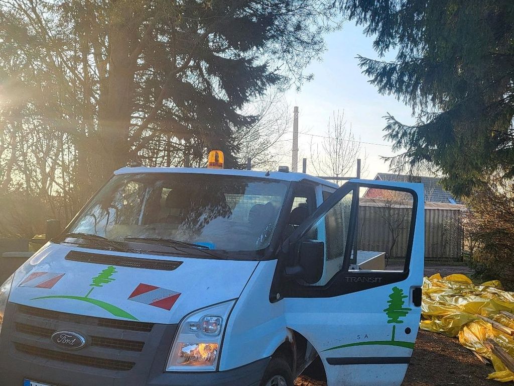 Image of Ford Tourneo