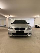BMW E60 545i - BMW 545: 545i
