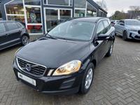 Volvo XC 60 Momentum 2WD +NAVI+EL.HECKKLAPPE+AHK+PDC+