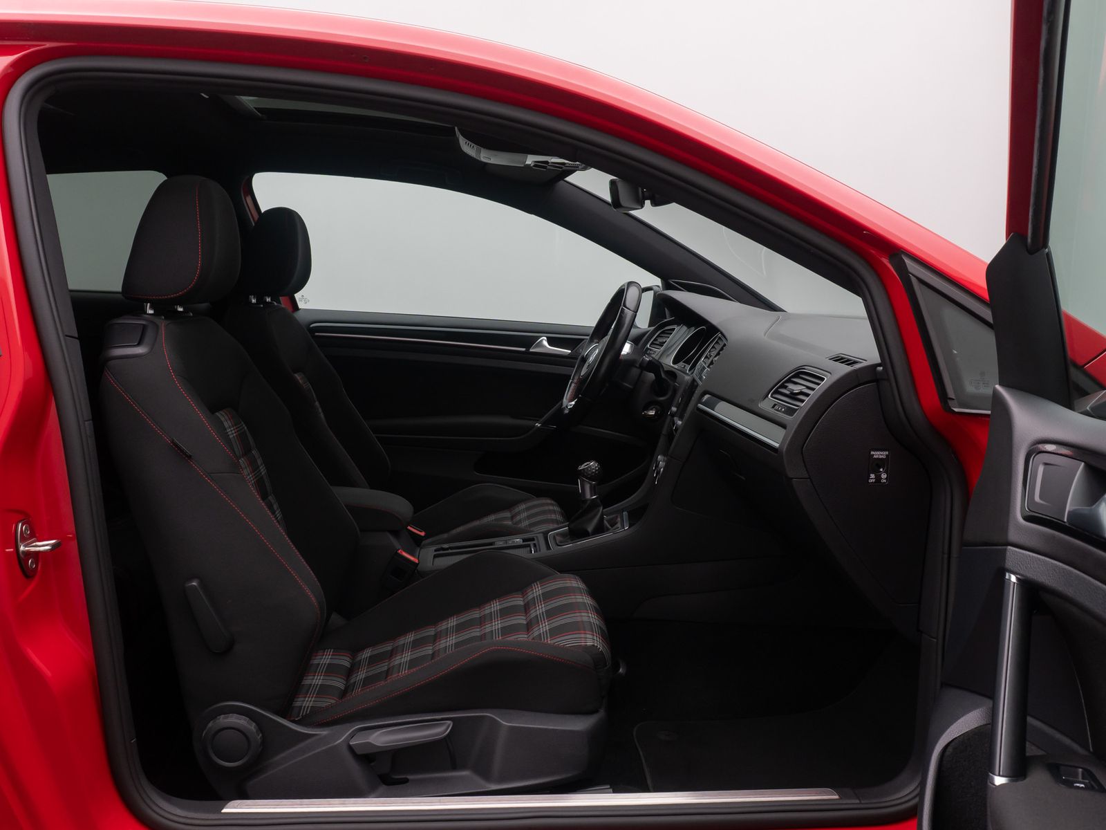 Fahrzeugabbildung Volkswagen Golf GTI Perform Sound PDC Navi Notbrems BiXenon