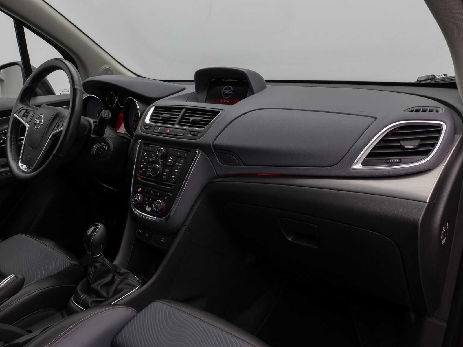 Fahrzeugabbildung Opel Mokka Innovation ecoFlex 4x4 Kamera Navi Bi-Xeno