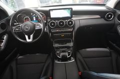 Fahrzeugabbildung Mercedes-Benz C 200 T AVANTGARDE 9G-TRONIC NAVI/LED/KAMERA/DAB