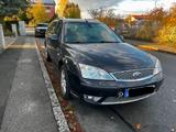 Ford Geräumiges Ford Mondeo 1,8 92 kW Ghia - Ford Mondeo: Kombi, Ghia