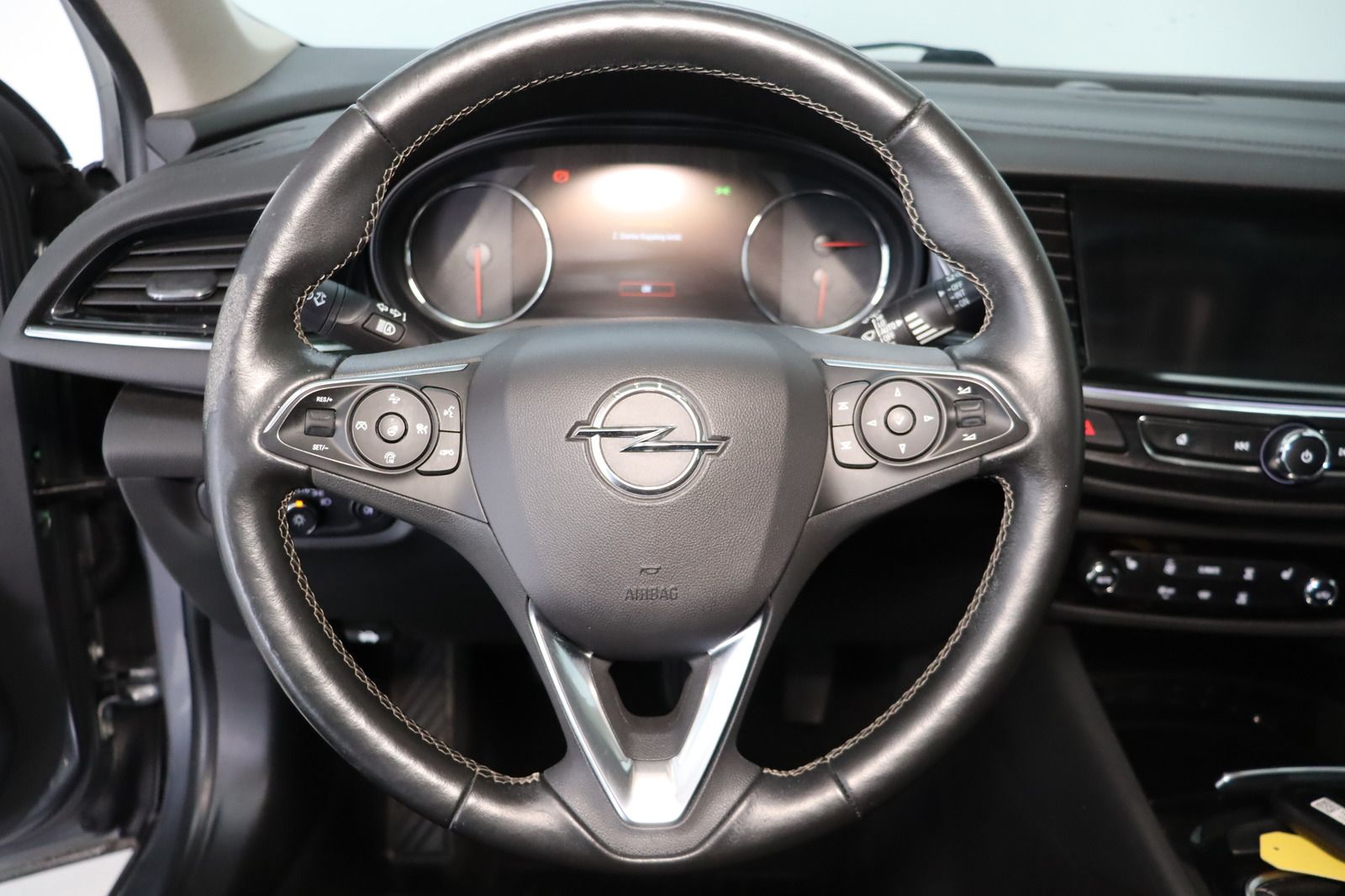 Fahrzeugabbildung Opel Insignia 2.0 CDTI Innovation * LED * Sitzhzg. *