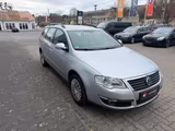 Volkswagen Passat Variant Trendline*PDC*DSG* - gebrauchte VW Passat Variant aus dem Jahr 2010