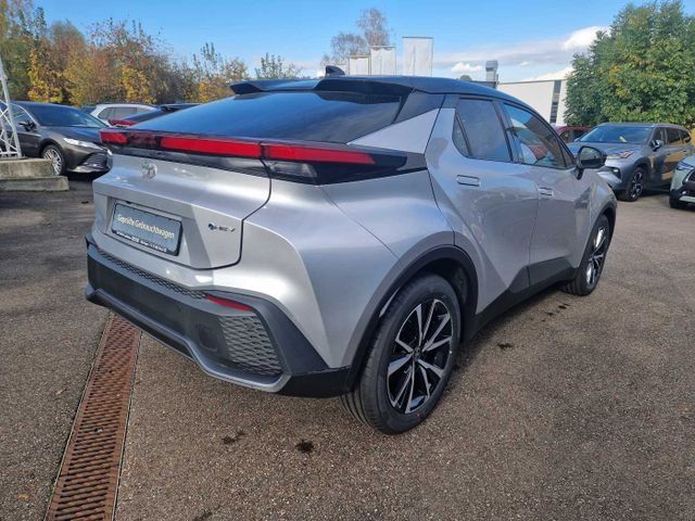 Toyota C-HR 1.8 Hybrid Team D Navi Digitales Cockpit LE foto 5