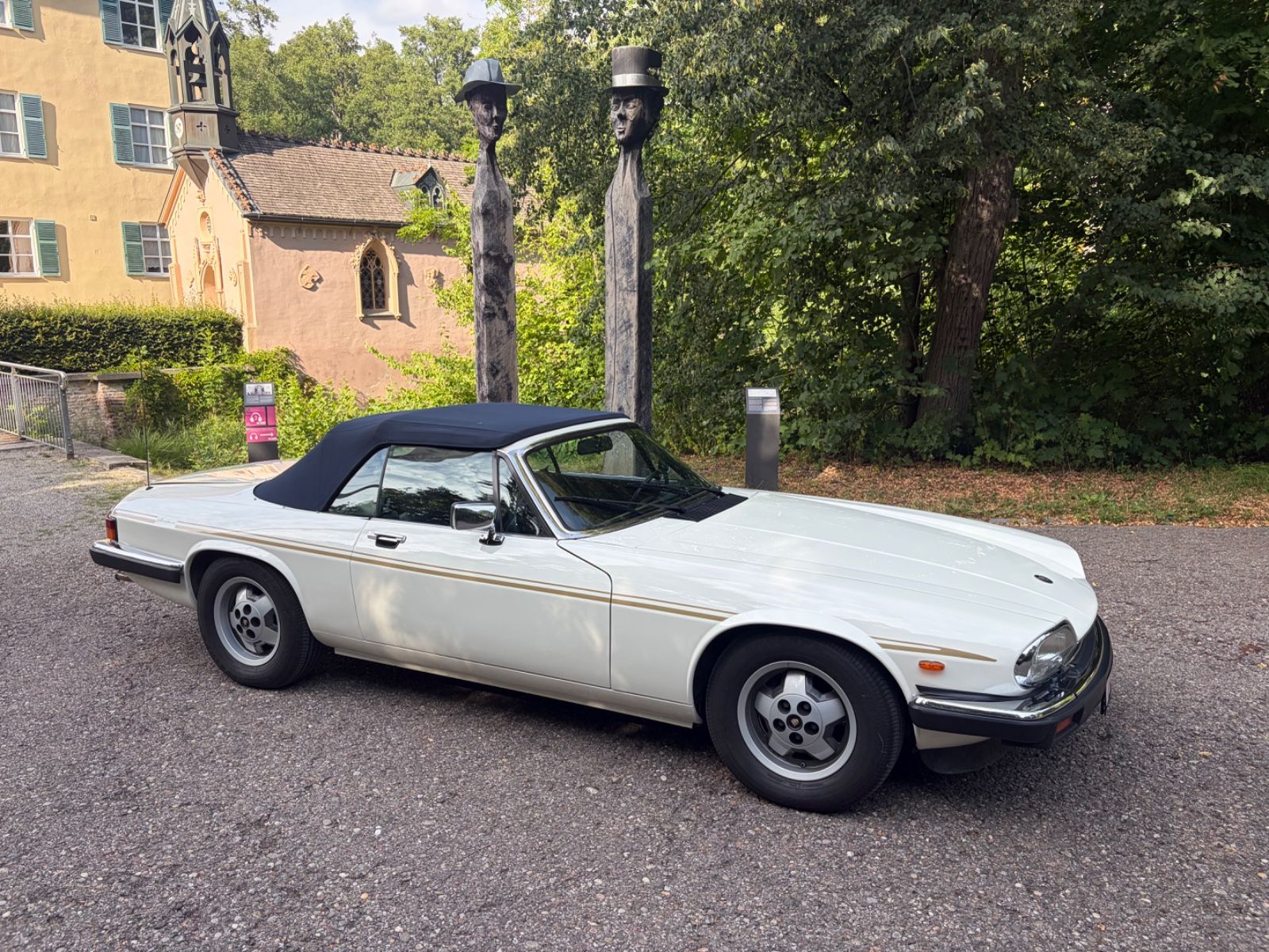 JAGUAR XJSC 21
