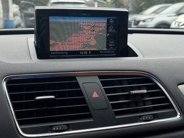 Audi Q3 - 12
