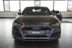 AUDI A4 Limousine 35 TDI S line | MMI Plus | AHK AUDI A4 Limousine 35 TDI S line | MMI Plus | AHK