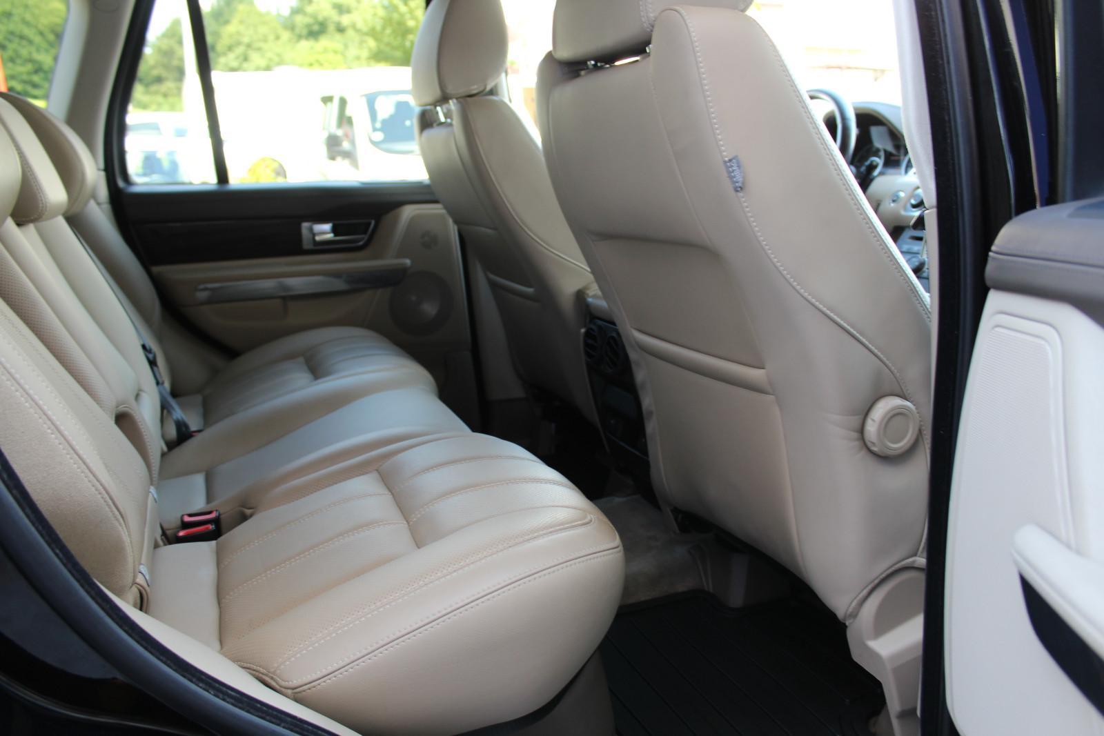 LAND ROVER RANGE ROVER SPORT - V6 TD HSE - 245 CV - ATTELAGE - HAYON ÉLECTRIQUE