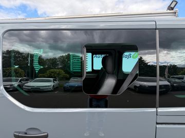 Renault Trafic Combi L1H1 Life+2XSCHT.+Kamera+SHZ+AHK