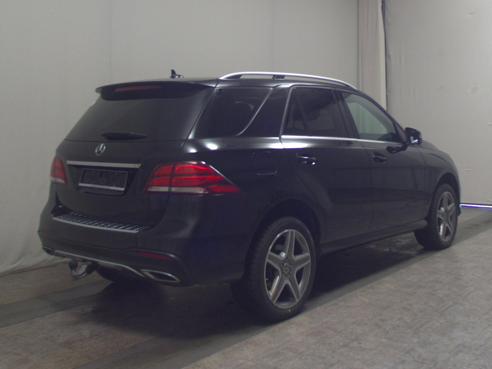 Mercedes-Benz GLE 350 d 4M AMG-Line Airm. Pano H-K LED 360°