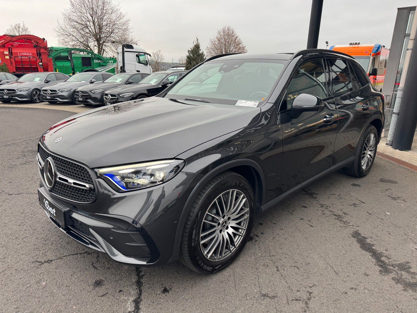 Fahrzeugabbildung Mercedes-Benz GLC 220d 4M AMG+AHK+Burm+STH+360+Night