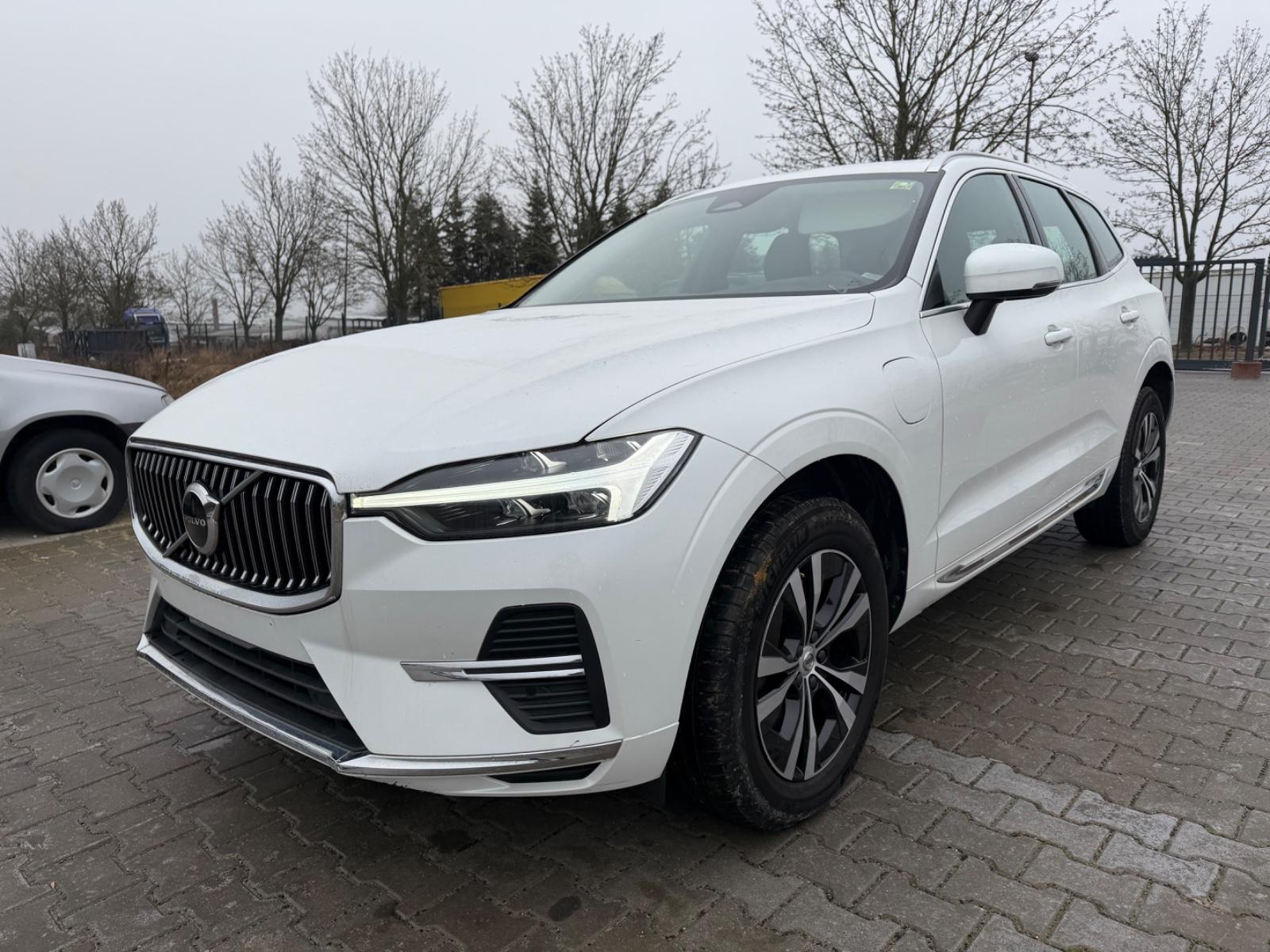 Volvo XC60 T6 AWD Recharge Inscription Pano Cam AHK