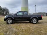 Nissan Navara King Cab LKW - Nissan King Cab mit Diesel-Antrieb