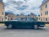 Rolls-Royce Silver Shadow - Rolls-Royce Silver Shadow mit Benzin-Antrieb: Limousine
