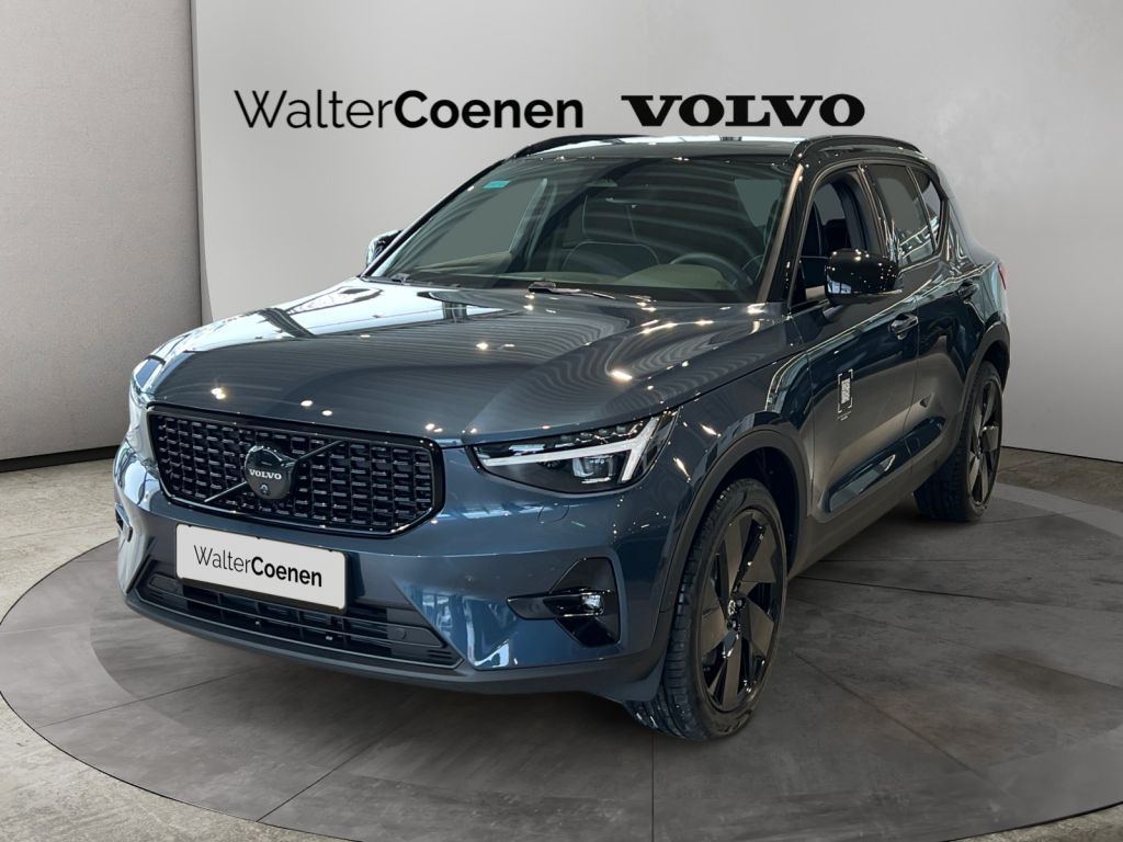 VOLVO XC40 B3 B DKG Ultra Black Edition, Licht-P.,FHZ