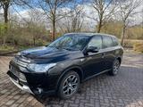 Mitsubishi Outlander PHEV Basis 4 WD - Mitsubishi Outlander in Kassel