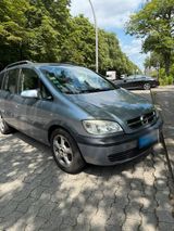 Opel Zafira CNG Erdgas+Bemzin AHK,Klima,Na... - Opel Zafira: Erdgas