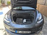 Tesla Model 3 Allradantrieb mit Dualmotor Long Ran... - Tesla Model 3 in Frankfurt (Main)