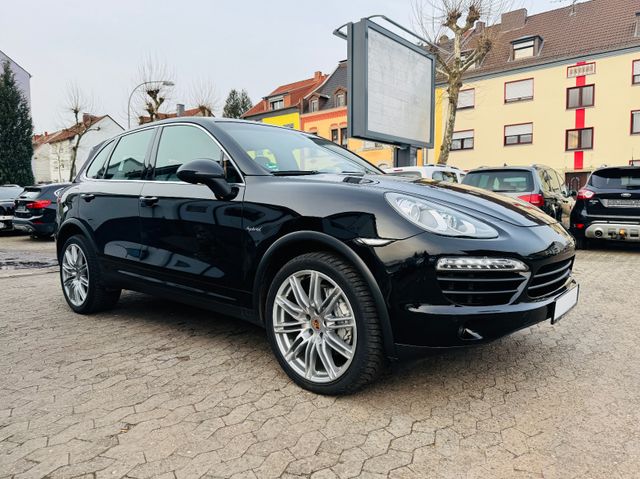 Porsche Cayenne S Hybrid Navi Xenon Kamera PDC AHK SHZG