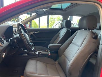 Audi A3 2.0 TDI Attraction*TÜV1226*Klima*Schiebedach