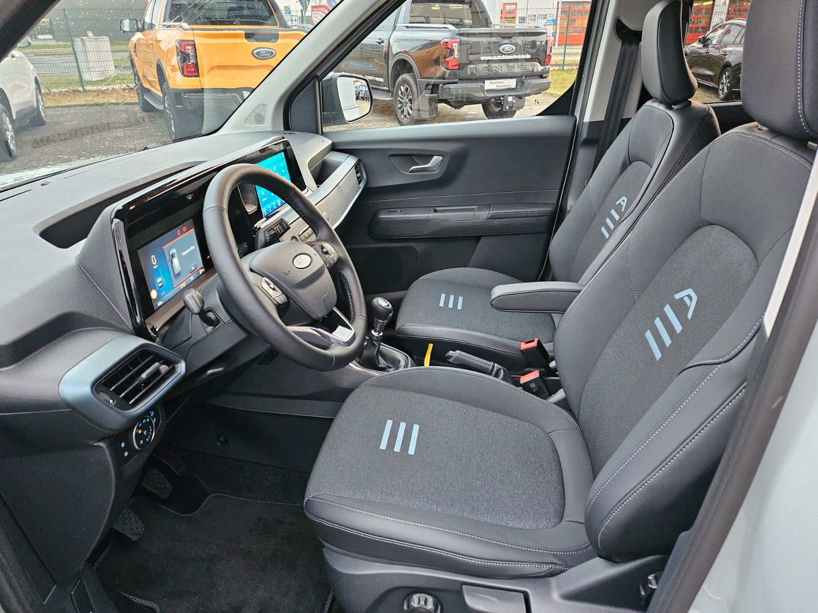 Fahrzeugabbildung Ford Tourneo Courier Active